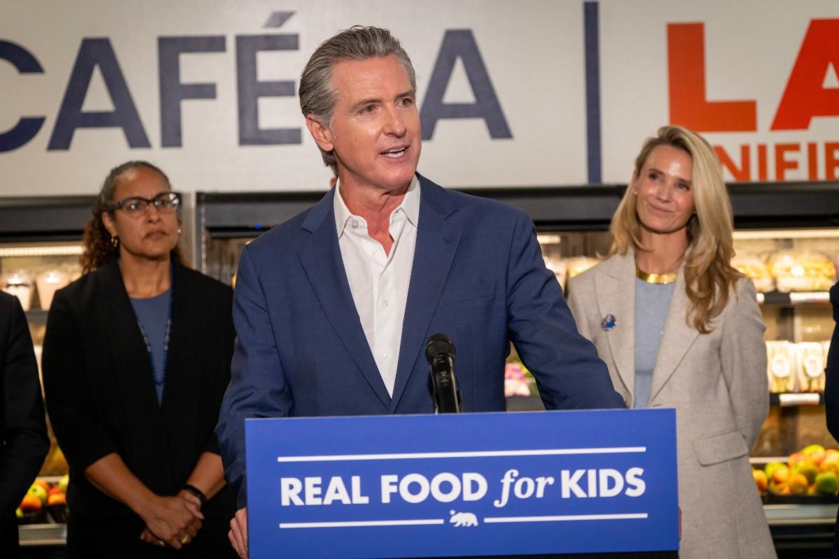 Governor Newsom signs first-in-the-nation law to ban ultra-processed foods from school lunches
